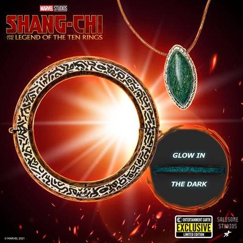Marvel Shang-Chi Necklace and Glow-in-the-Dark Bracelet Ring Prop Replica Set – Entertainment Earth Exclusive