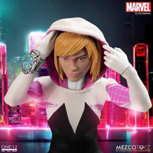 Mezco Toyz Ghost-Spider One:12 Collective Action Figure