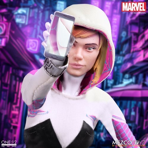 Mezco Toyz Ghost-Spider One:12 Collective Action Figure