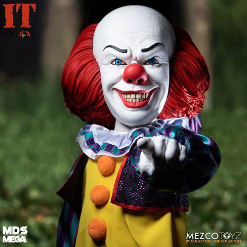 Mezco Toyz IT (1990): Talking Pennywise MDS Mega Scale 15-Inch Doll