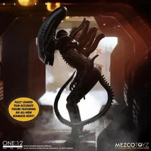 Mezco Toyz One-12 Collective Alien Deluxe Edition Action Figure